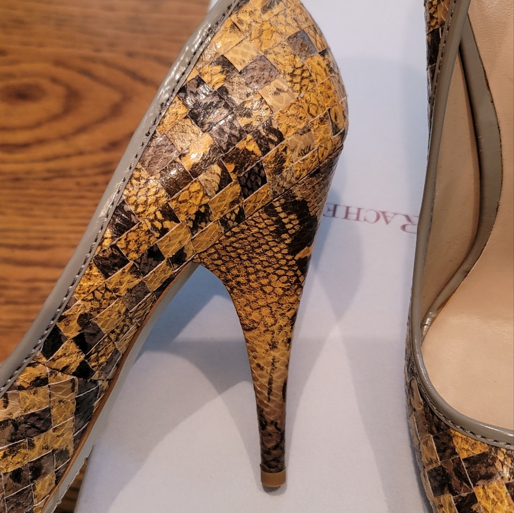 NWT Rachel Roy Snakeskin Mustard Yellow Gold Gray Taupe Tan Beige Peep Toe Heels - Picture 5 of 10